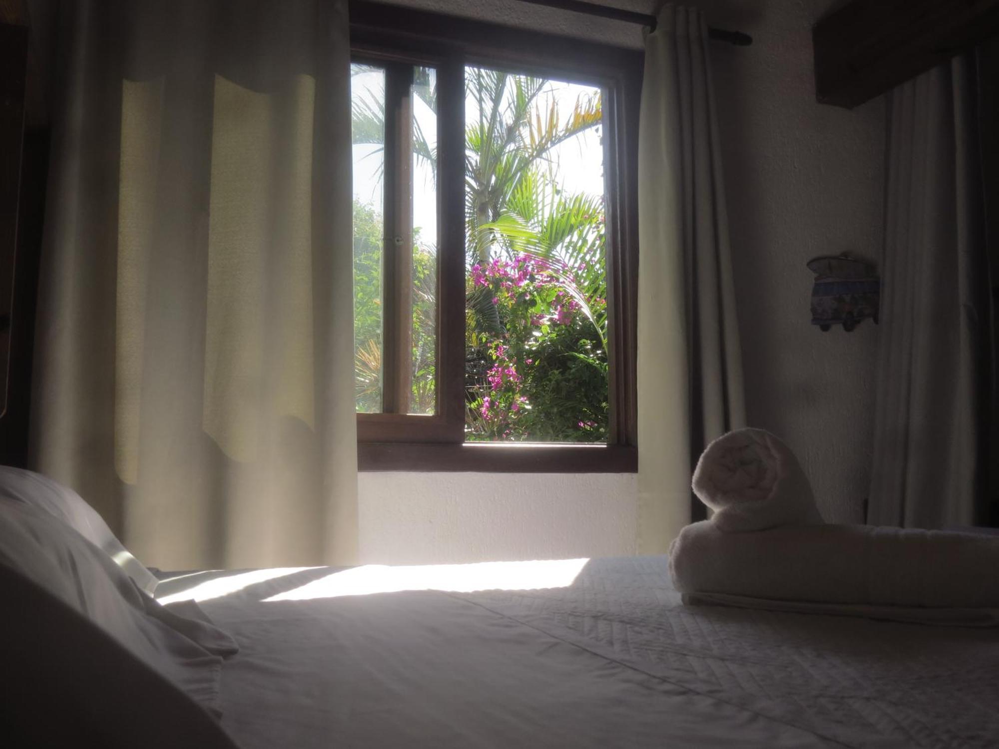 Pousada Aloha Beach House Praia do Rosa Habitación foto